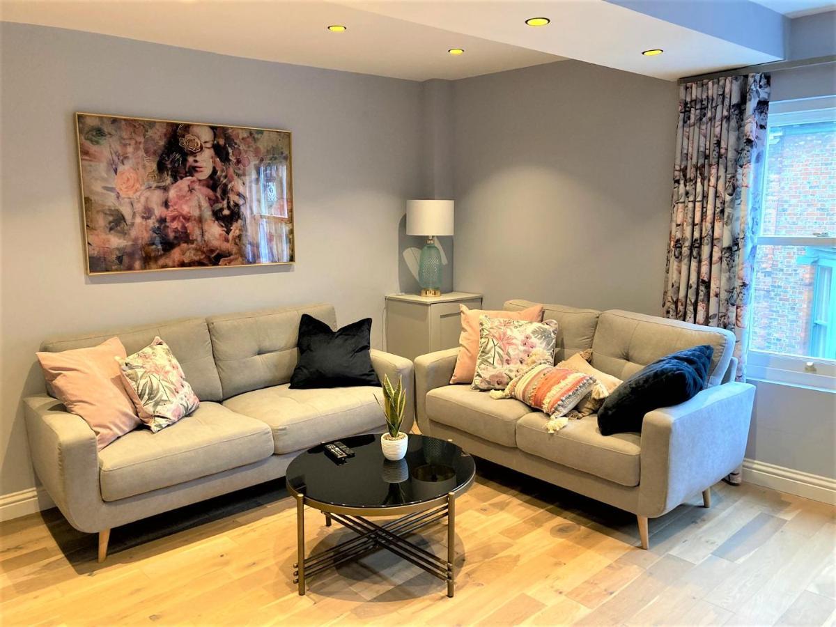 شقة Escape 2 Unwind, Minster Retreat - Sleeps 5 يورك المظهر الخارجي الصورة